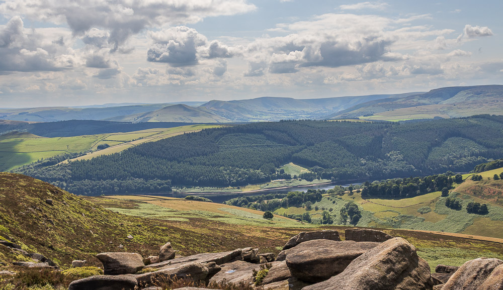 Vale of Edale Vale of Edale